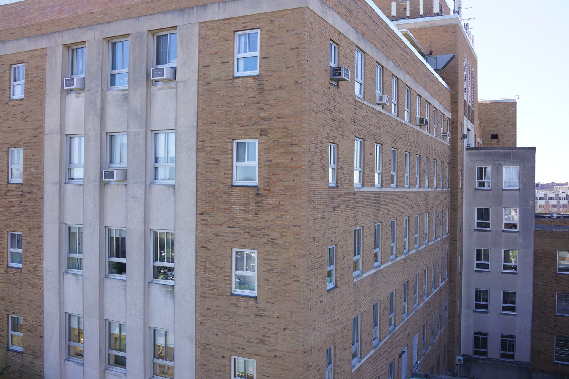 Drone aerial of VA St. Albans Building 89 wing and roof condition